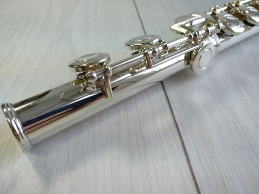Флейта Armstrong 104
