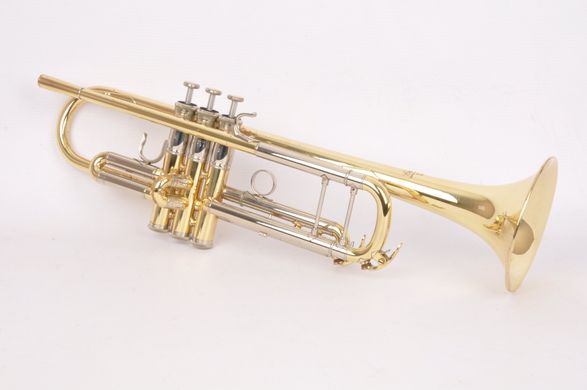Труба YAMAHA YTR-8335H Custom