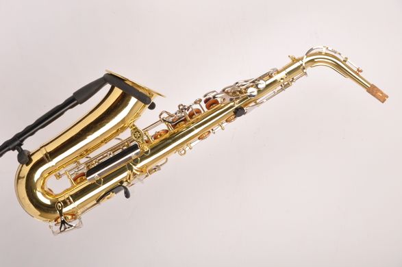 Альт саксофон Yamaha YAS-200AD Advantage